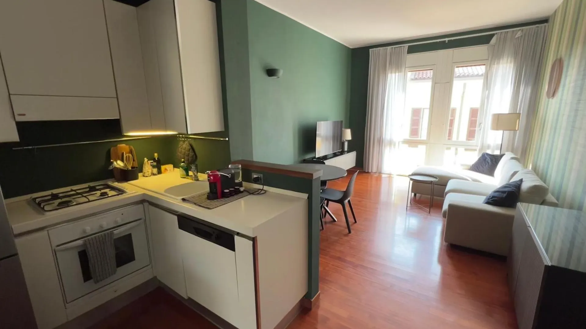 Apartment Ferienwohnung La Dimora Del Marchese In Duomo Mailand
